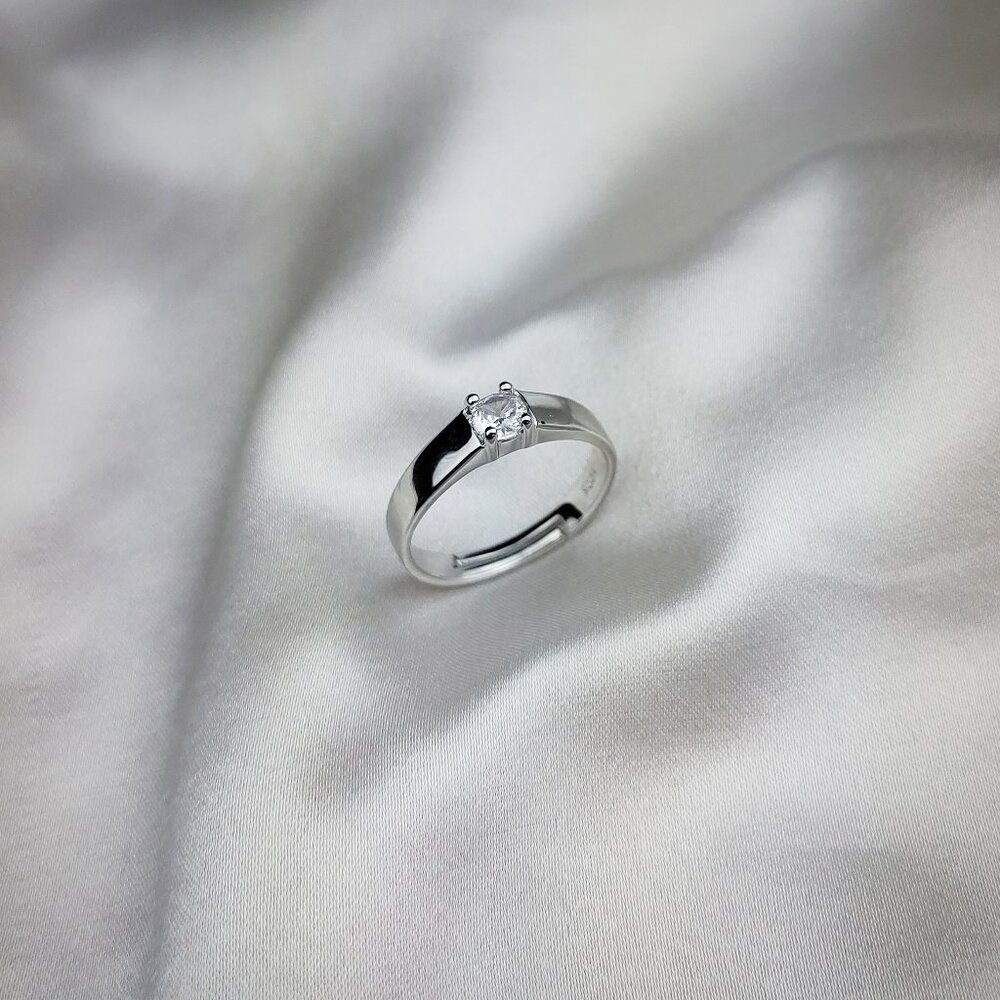 Sterling Silver Crystal Hug Ring